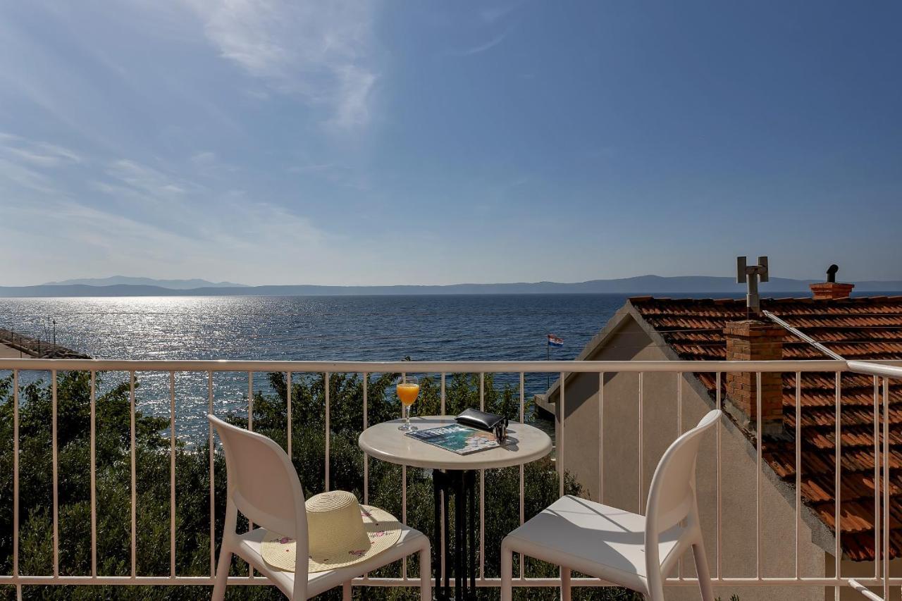 Apartments By The Sea Podgora, Makarska - 2596 Ngoại thất bức ảnh