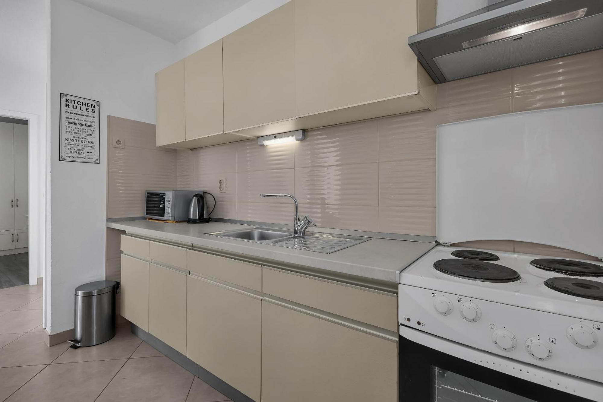 Apartments By The Sea Podgora, Makarska - 2596 Phòng bức ảnh