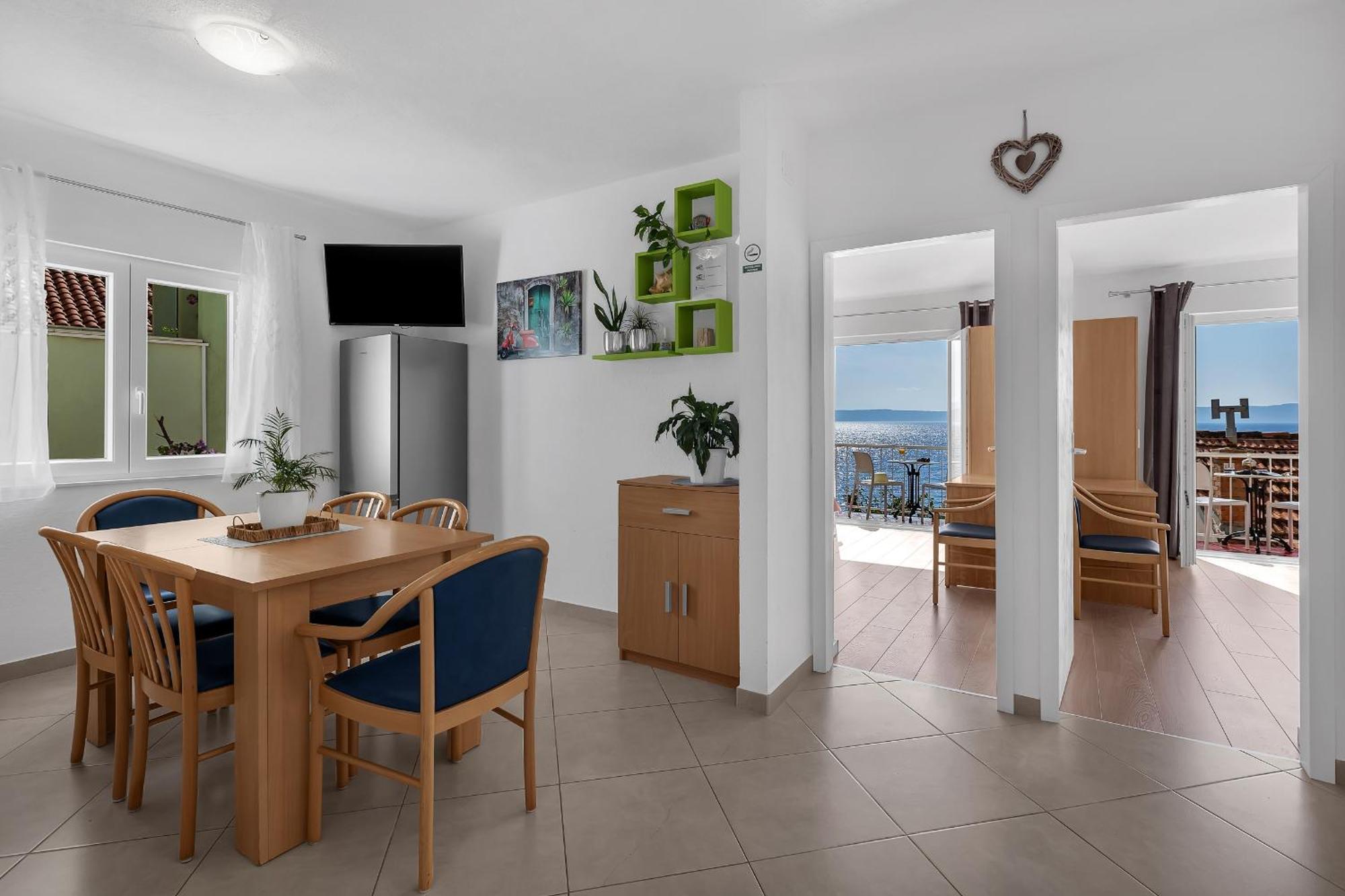 Apartments By The Sea Podgora, Makarska - 2596 Phòng bức ảnh
